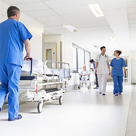 Schůzka rodičů budoucích prvních ročníků